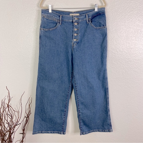 LEVI'S Mile High Cropped Wide Leg Stoned Out Jeans - Picture 4 of 10